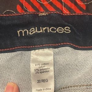 Size 20 Reg. Maurices Jeans.  Worn , used , great condition!